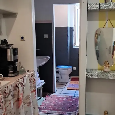Sleepandgo-selfcheckinout Hostel Weißkirchen in Steiermark